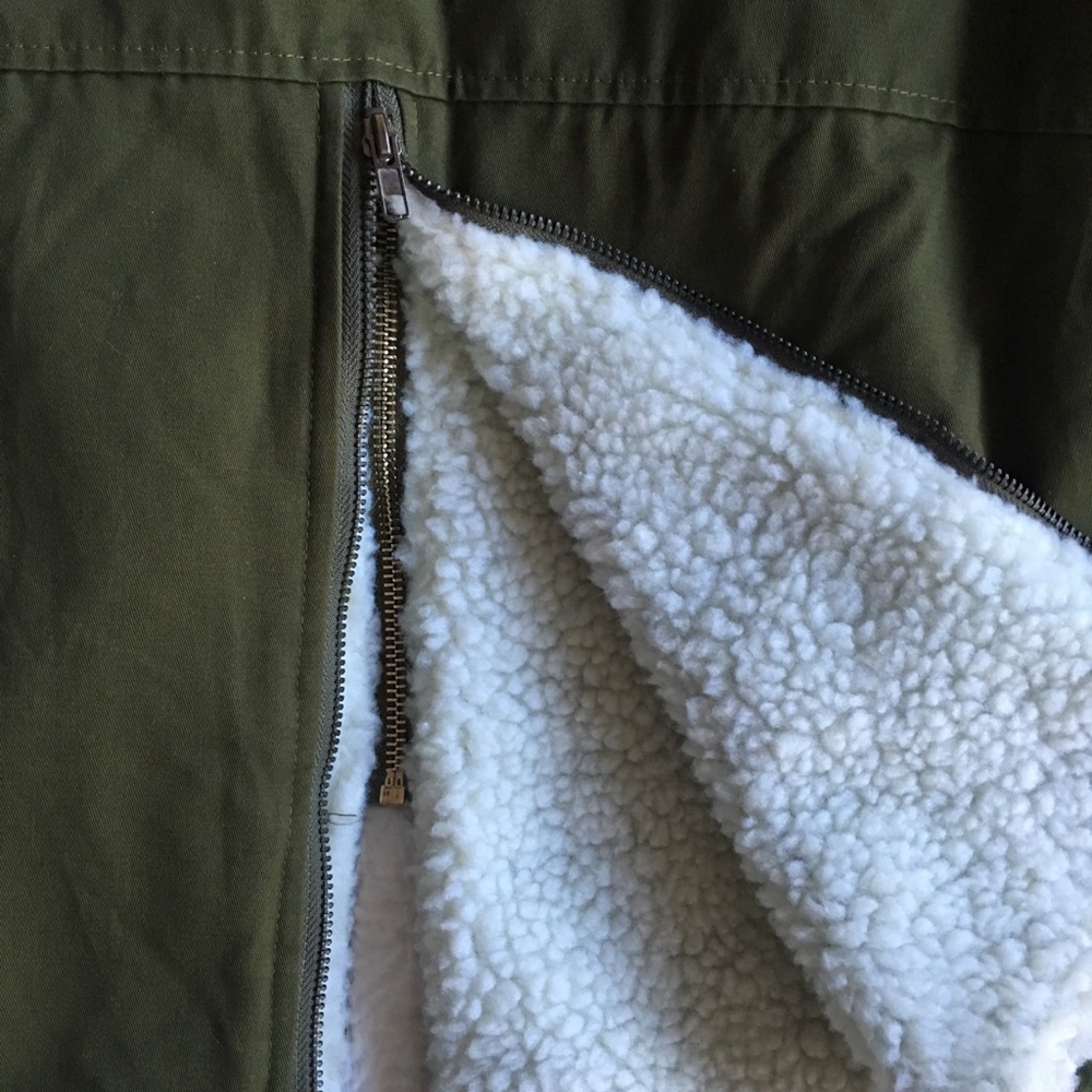 NWOT Reversible Faux-Shearling Coat - Picture 8 of 8